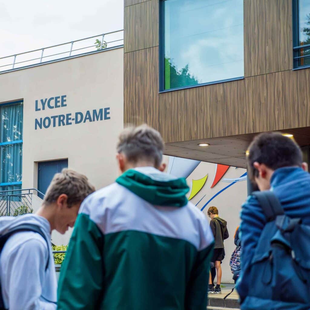 Arrivée des élèves 9